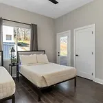 Gorgeous New Nash - Rooftop Views - Hot Tub Nashville