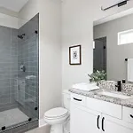 New - Rooftop Views - Hot Tub Holiday home Nashville
