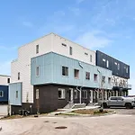 Large Nashville Home Rooftop Hot Tub & City View