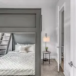 Spacious Nash Home For 12 Near Broadway