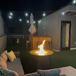 Highland Station - Private Rooftop - Sleeps 14 *