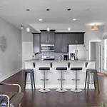 Taylors - Stunning Rooftop Views * Nashville