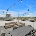 Cowgirl's Hideaway-rooftop Patio- 2 Mi To Broadway * Nashville