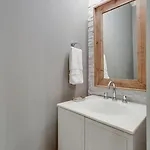 Holiday home 5 Min Uber To Downtown - 2 Car Gargage - Rooftop Nashville
