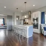 Gorgeous Home-minutes To Lower Broadway *