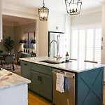 Sprawling Sylvan Park Estate Nashville