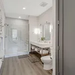 Holiday home 6 Min To Broadway - Gym Rooftop Sleeps 8