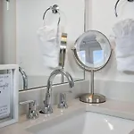 The Southern Lady - Newly Renovated Spacious Patio Holiday home Nashville
