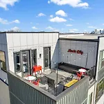 Stunning Private Rooftop Sunset Views * Nashville
