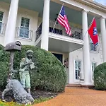 Music City Manor
