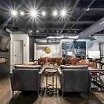 Modern Suite 6Br By Maddox Hotel