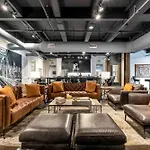 Apartment Modern 6br By Maddox