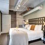 Nashville Honky Tonk Suite 6 Bedroom By Maddox Hotel