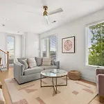 Holiday home 4bd Townhome East Nash With Rooftop 12ppl *