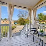 East Sweetie Near To Downtown 2 Bed 2 Bath With Fenced Yard 30 Or Days By Skyrun Holiday home Nashville