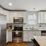 East Sweetie Near To Downtown 2 Bed 2 Bath With Fenced Yard 30 Or Days By Skyrun Nashville
