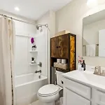 Stylish Vibe 2 Bed 2 Bath 30 Or Days By Skyrun Nashville