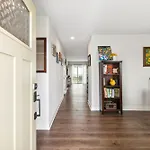 Stylish Vibe 2 Bed 2 Bath 30 Or Days By Skyrun