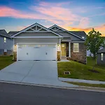 Stylish Vibe 2 Bed 2 Bath 30 Or Days By Skyrun
