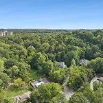 Holiday home Stunning Belle Meade Mansion With Luxury Amenities And Hot Tub, Great Summer Rates