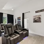 Holiday home Stunning Belle Meade Mansion With Luxury Amenities And Hot Tub, Great Summer Rates *