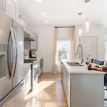 Brightwood - Sleeps 8 - Mins To Broadway