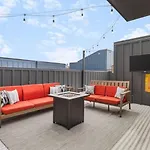 5br Rooftop Retreat 7 Min To Broadway Holiday home *