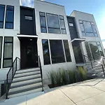 Charming Rooftop Condo