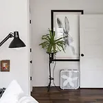 Stylish Renovated Craftsman With Pool And Garden Escape Holiday home *