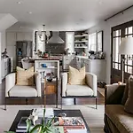 Holiday home Stylish Renovated Craftsman With Pool And Garden Escape Nashville