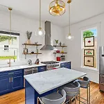 Stunning Nashville Home Close To Downtown And Bdwy