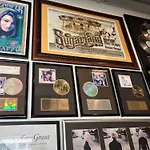 Dibs On Nashville By Maddox Hotel