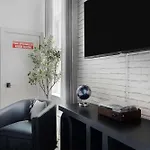 Apartment Dibs On By Maddox *