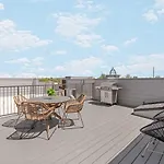 Private Rooftop With Garage Walk To Restaurants Shops And Coffee Nashville