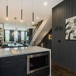 Brand New Elegance Rooftop Views Of Holiday home Nashville