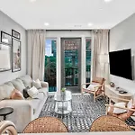 New 2 Luxe Penthouses With Balcony And Views Apartment