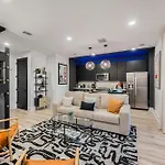 Apartment New Ph With Rooftop Lounge And Close To Broadway