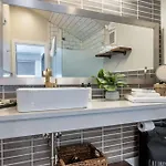 Apartment Skyline With Penthouse & Rooftop Deck 6br By Maddox *