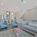 Luxe Music Show House Walk To Geodis Park Holiday home