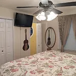 Holiday home The Place Between The Lakes 4 Bedrooms 4 Beds