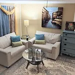 Holiday home The Place Between The Lakes 4 Bedrooms 4 Beds Nashville