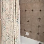 Holiday home The Place Between The Lakes 4 Bedrooms 4 Beds *