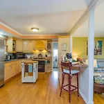 The Place Between The Lakes 4 Bedrooms 4 Beds * Nashville