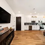 Good Vibes On Main - New - 1 Mile To Dtnash Apartment