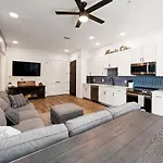 Good Vibes On Main - New - 1 Mile To Dtnash Apartment Nashville