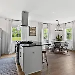 Cozy House In Trendy East Nashville With A Patio And Grill