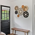 Cozy House In Trendy East With A Patio And Grill Holiday home *