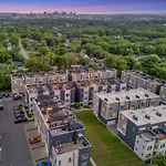 Rooftop Deck Grill Ping Pong Near Downtown Nashville