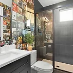 Luxury - Fire Table Balcony & Views