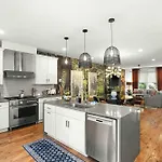 Earth At 8th & Argyle Elite Vacation Spot * Nashville